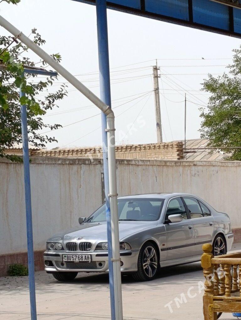BMW E39 2000 - 132 000 TMT - Parahat 6 - img 3