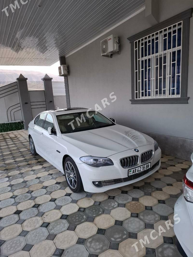 BMW F10 2011 - 255 000 TMT - Türkmenbaşy - img 10