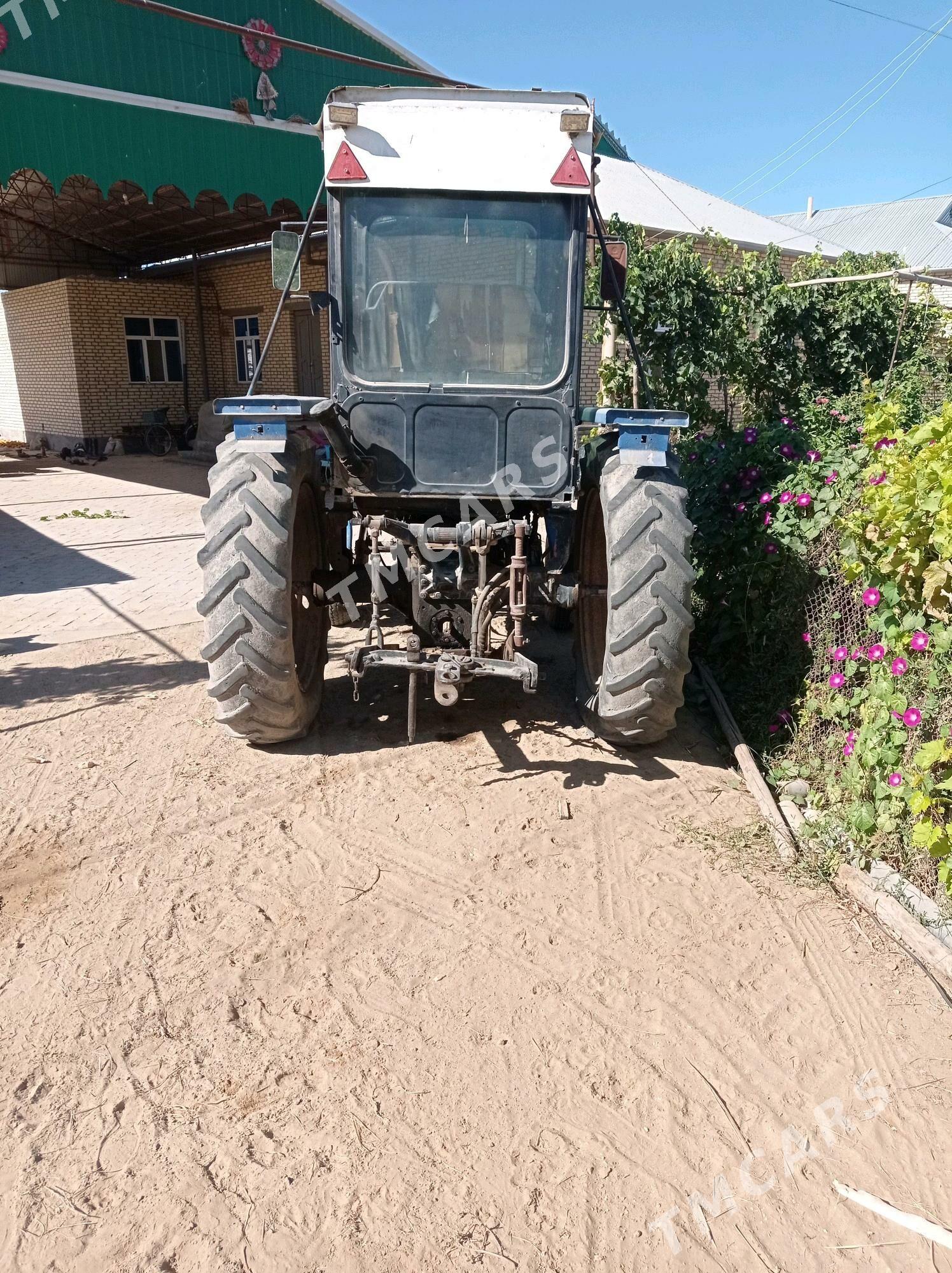 MTZ T-28 2000 - 50 000 TMT - Байрамали - img 5