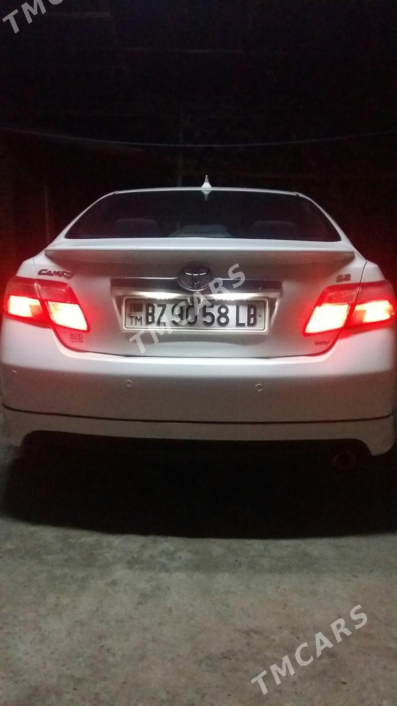 Toyota Camry 2007 - 150 000 TMT - Дянев - img 5