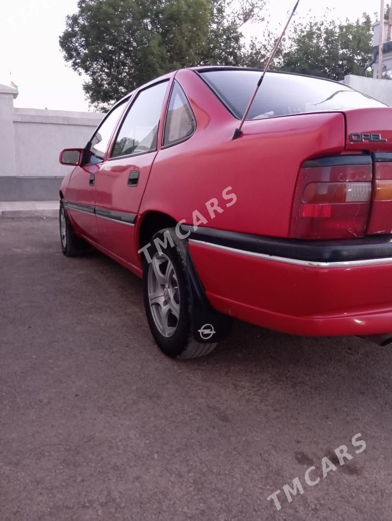 Opel Vectra 1993 - 35 000 TMT - Гурбансолтан Едже - img 9