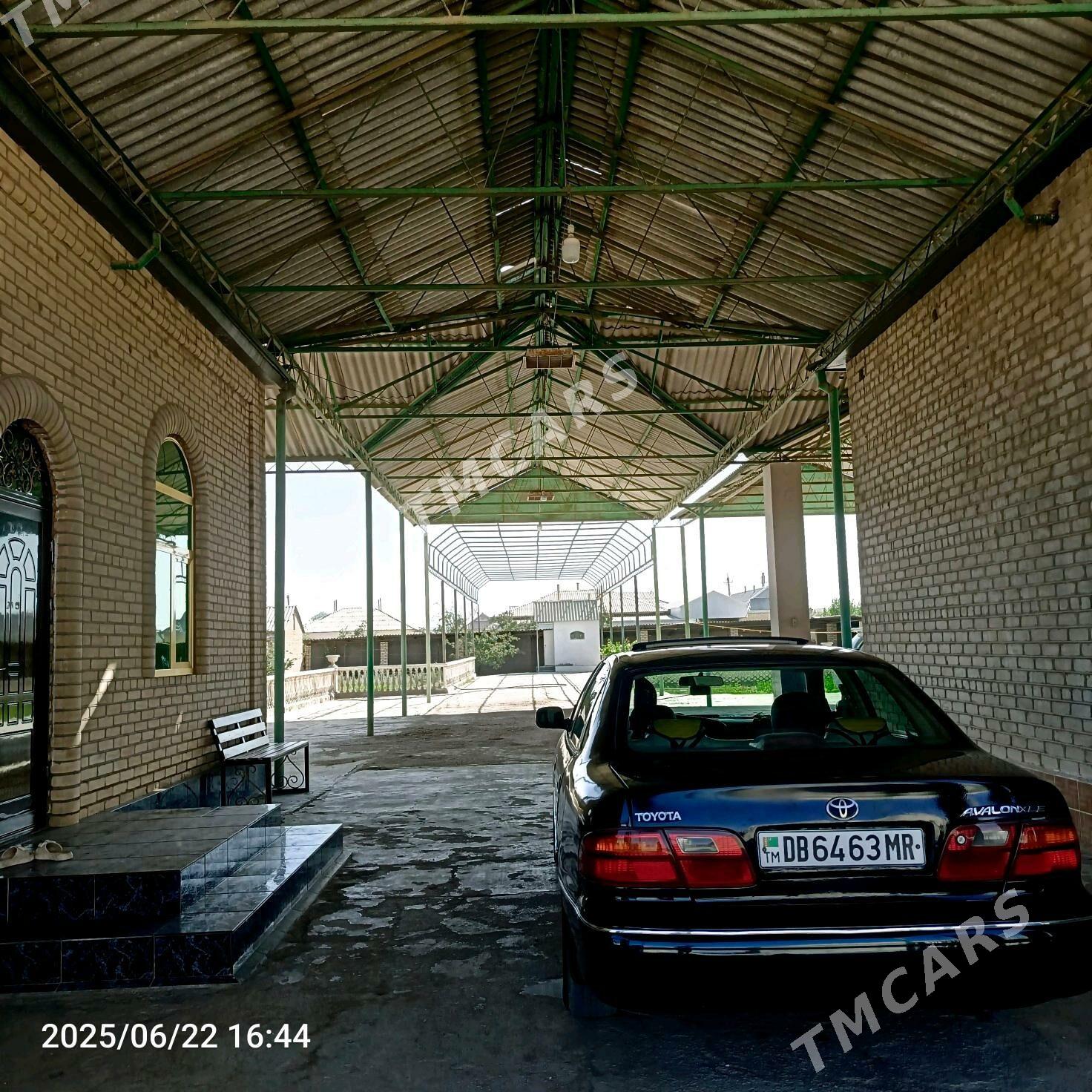 Toyota Avalon 1998 - 120 000 TMT - Murgap - img 4