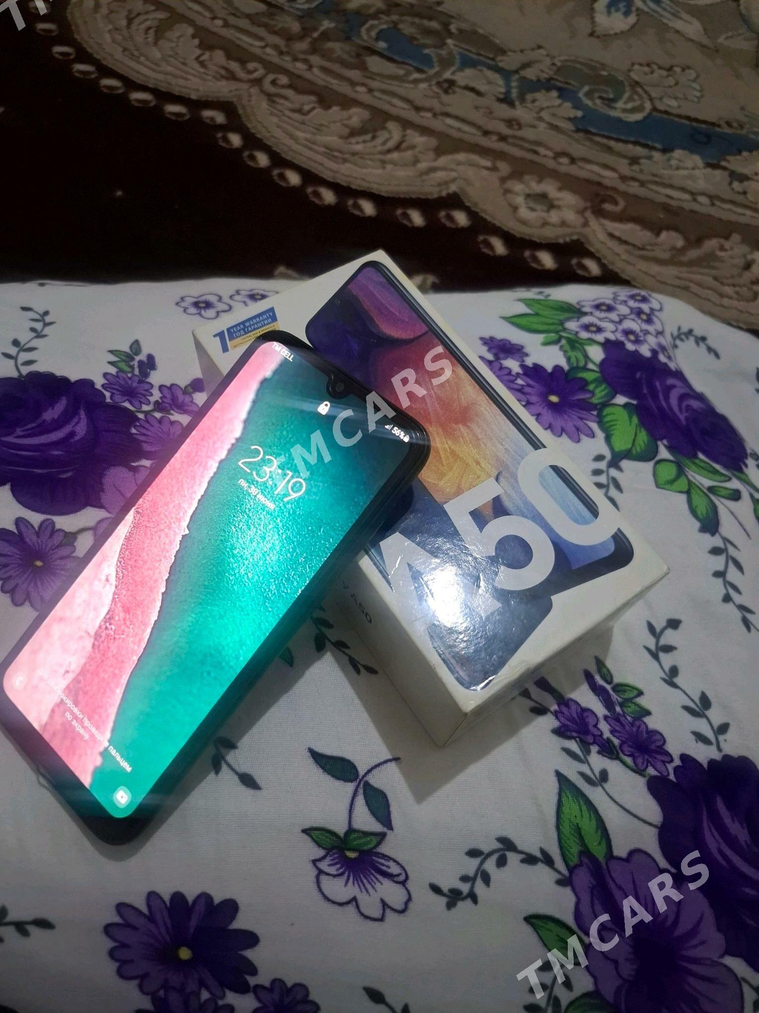 Samsung A50 - Büzmeýin GRES - img 1