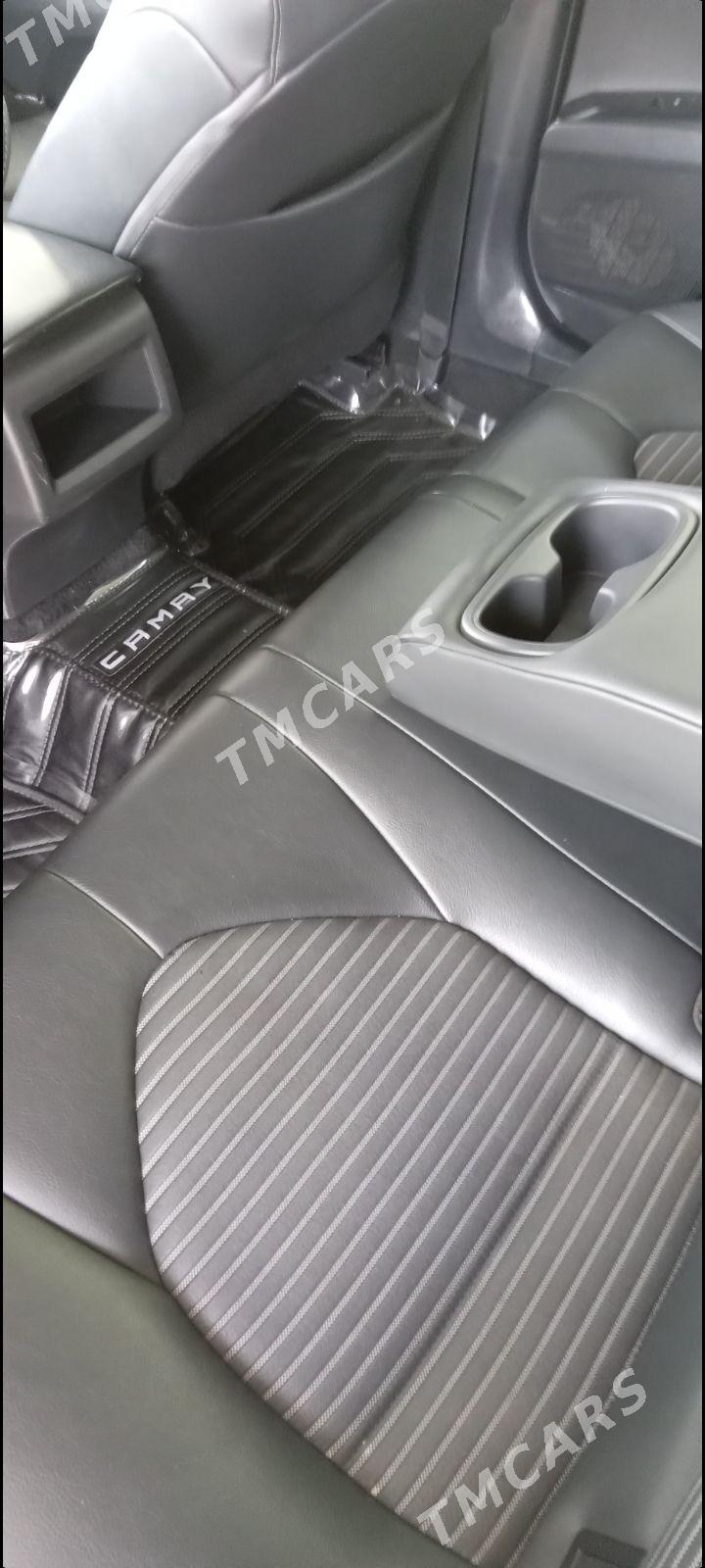 Toyota Camry 2018 - 355 000 TMT - Aşgabat - img 5
