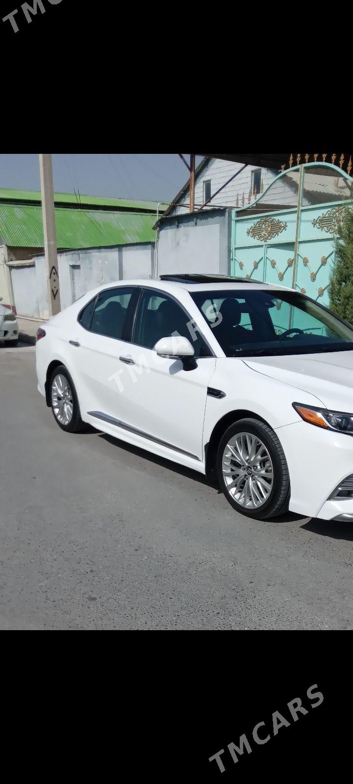 Toyota Camry 2018 - 355 000 TMT - Aşgabat - img 9