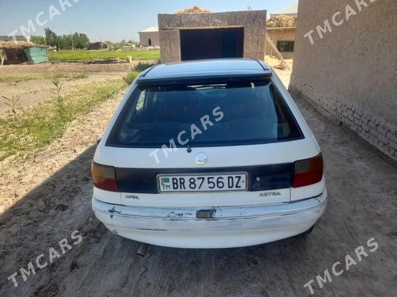 Opel Astra 1998 - 25 000 TMT - Гороглы (Тагта) - img 4