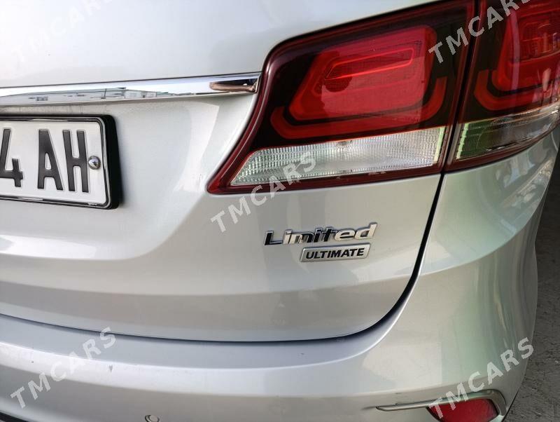 Hyundai Santa Fe 2017 - 275 000 TMT - Бахарден - img 7