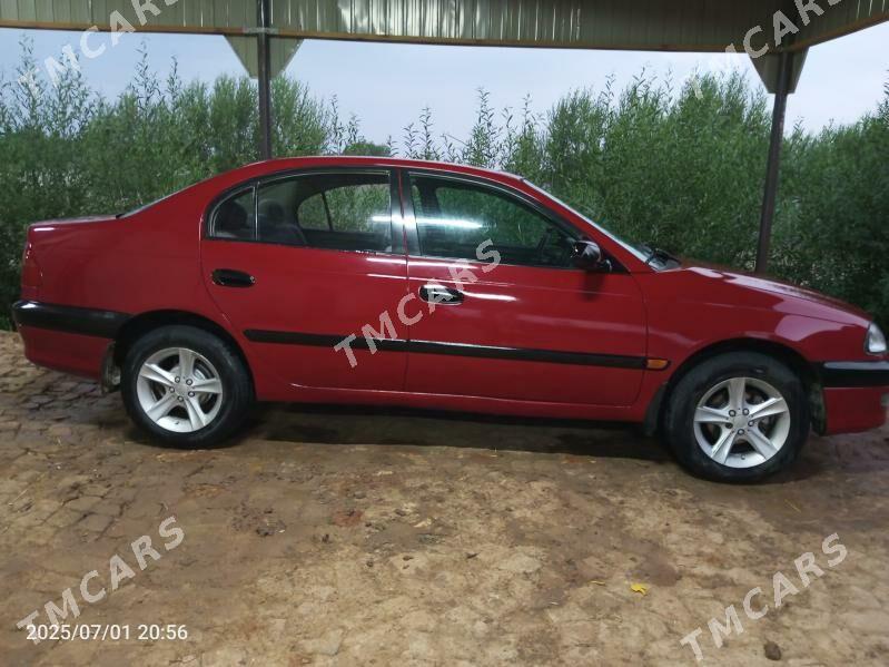 Toyota Avensis 1999 - 91 000 TMT - етр. Туркменбаши - img 4
