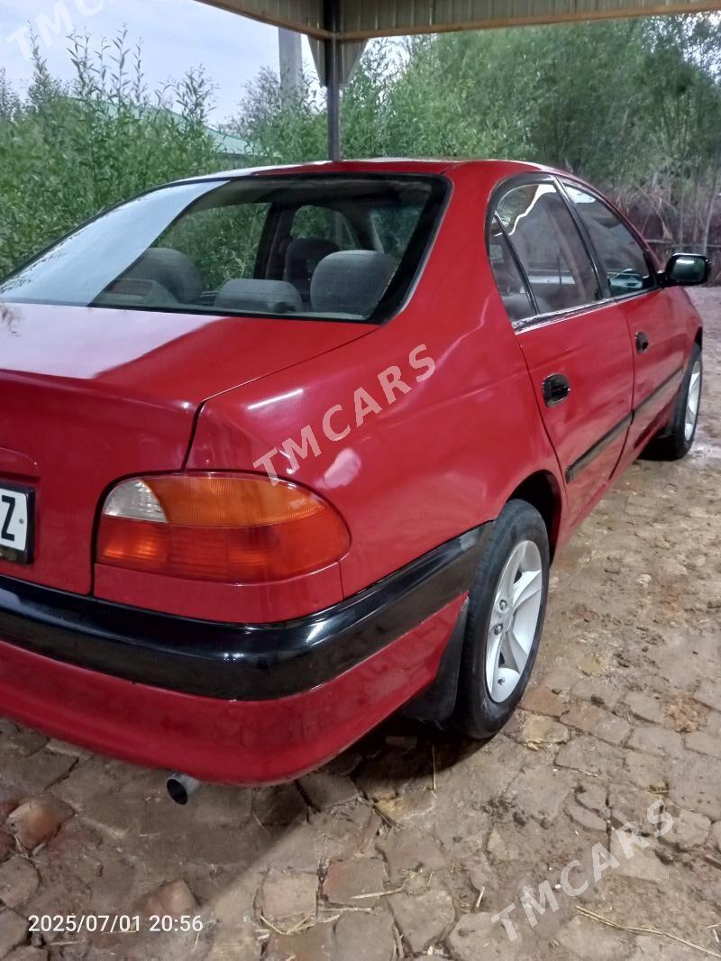 Toyota Avensis 1999 - 91 000 TMT - етр. Туркменбаши - img 3