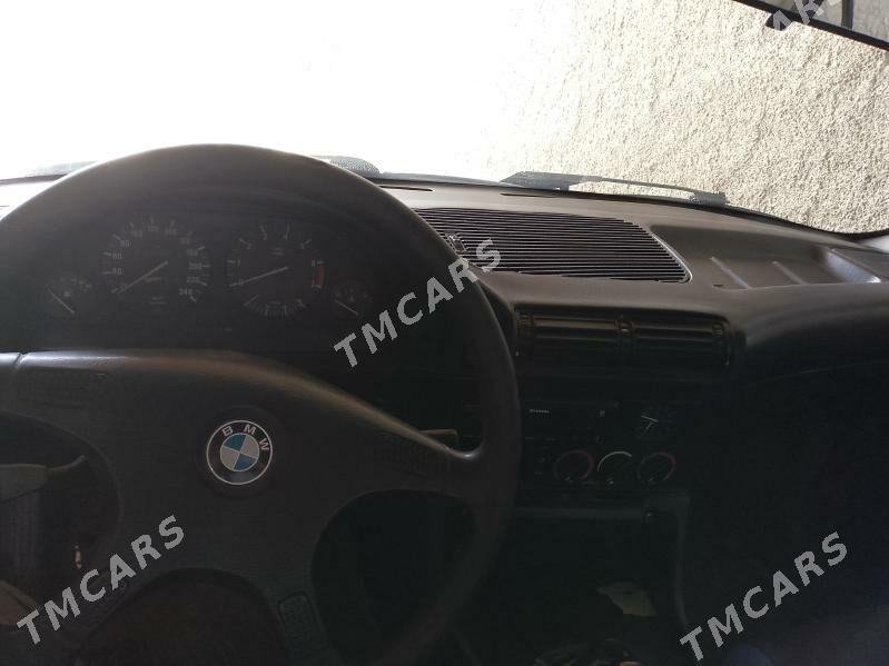 BMW 520 1988 - 35 000 TMT - Magdanly - img 1