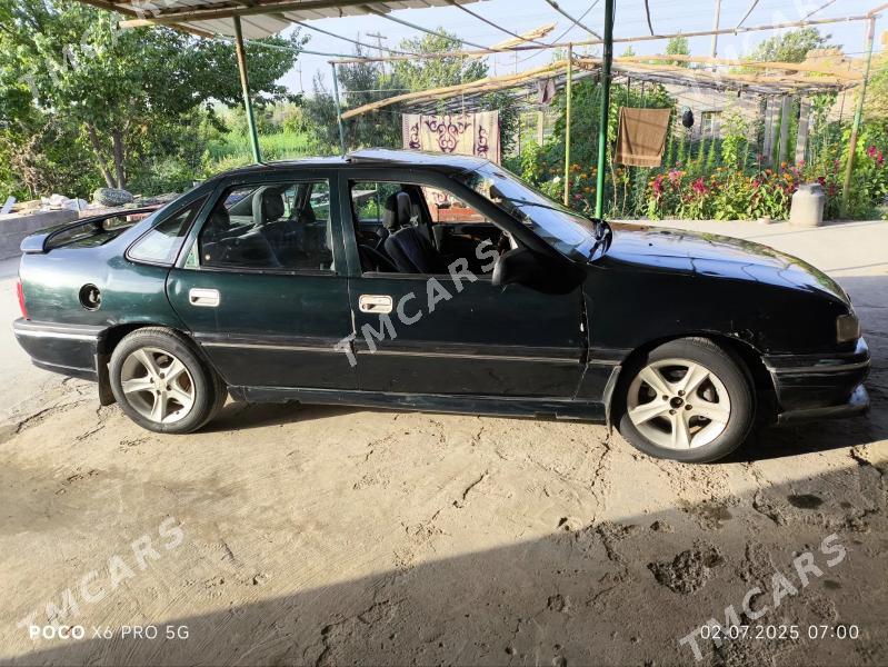 Opel Vectra 1994 - 30 000 TMT - Дянев - img 3
