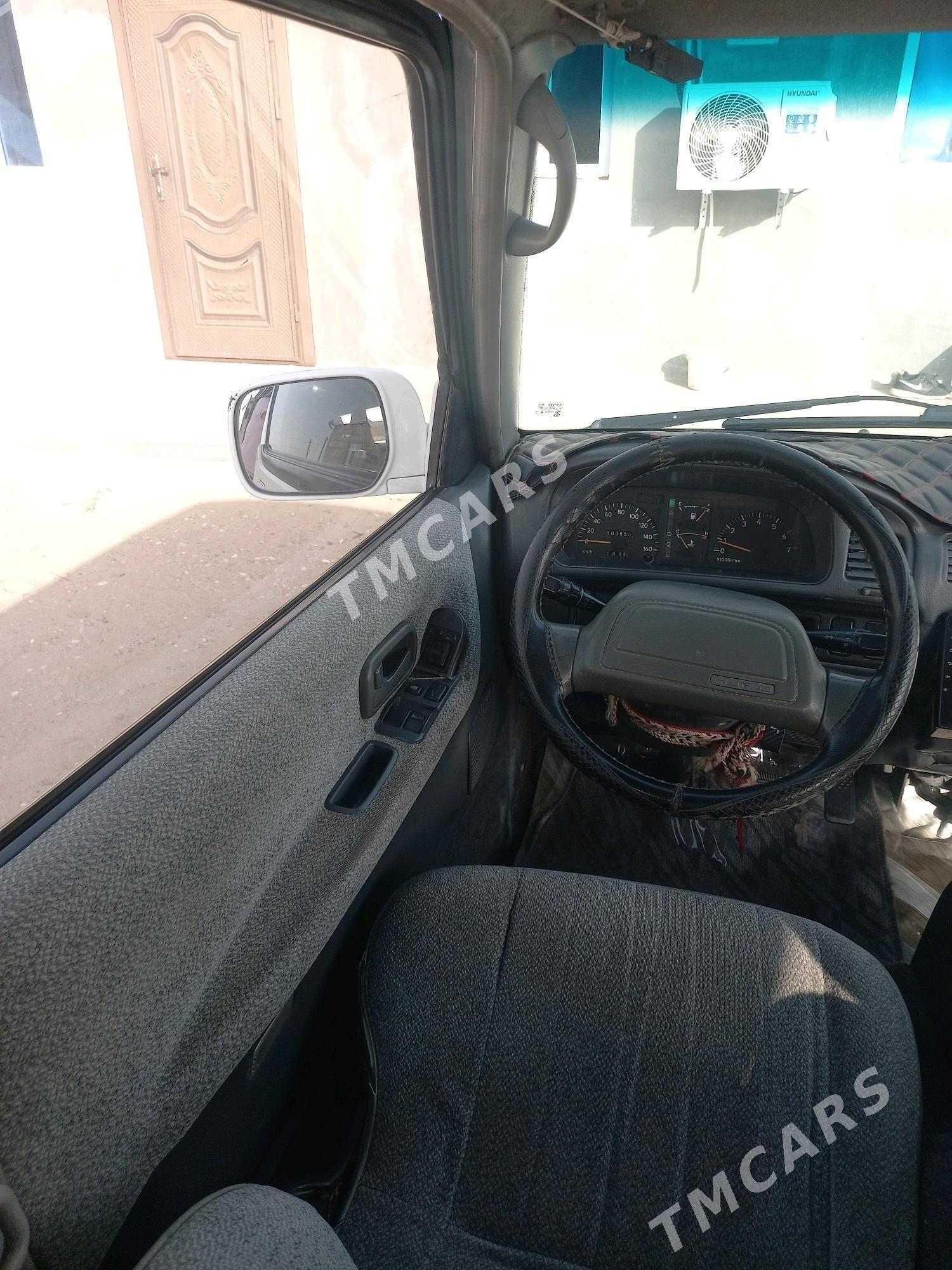 Toyota Town Ace 1994 - 60 000 TMT - Tagtabazar - img 4