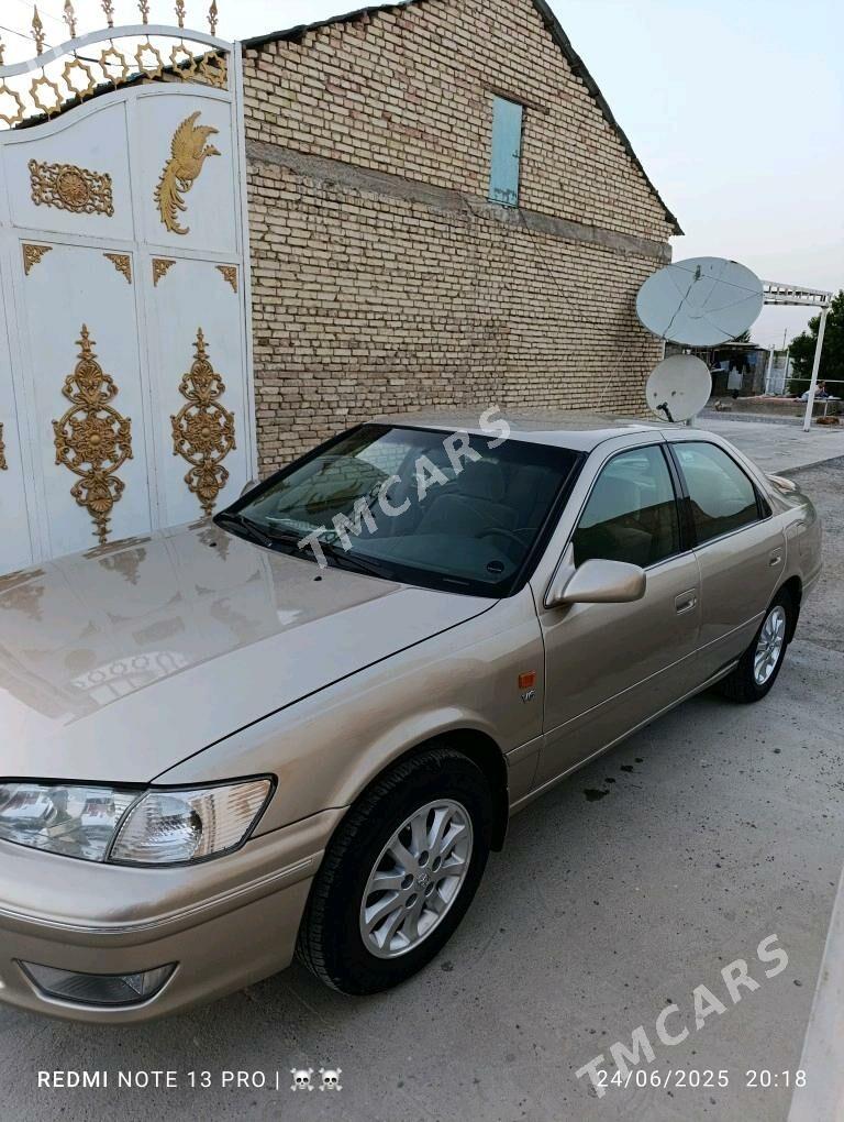 Toyota Camry 2000 - 136 000 TMT - Kaka - img 3