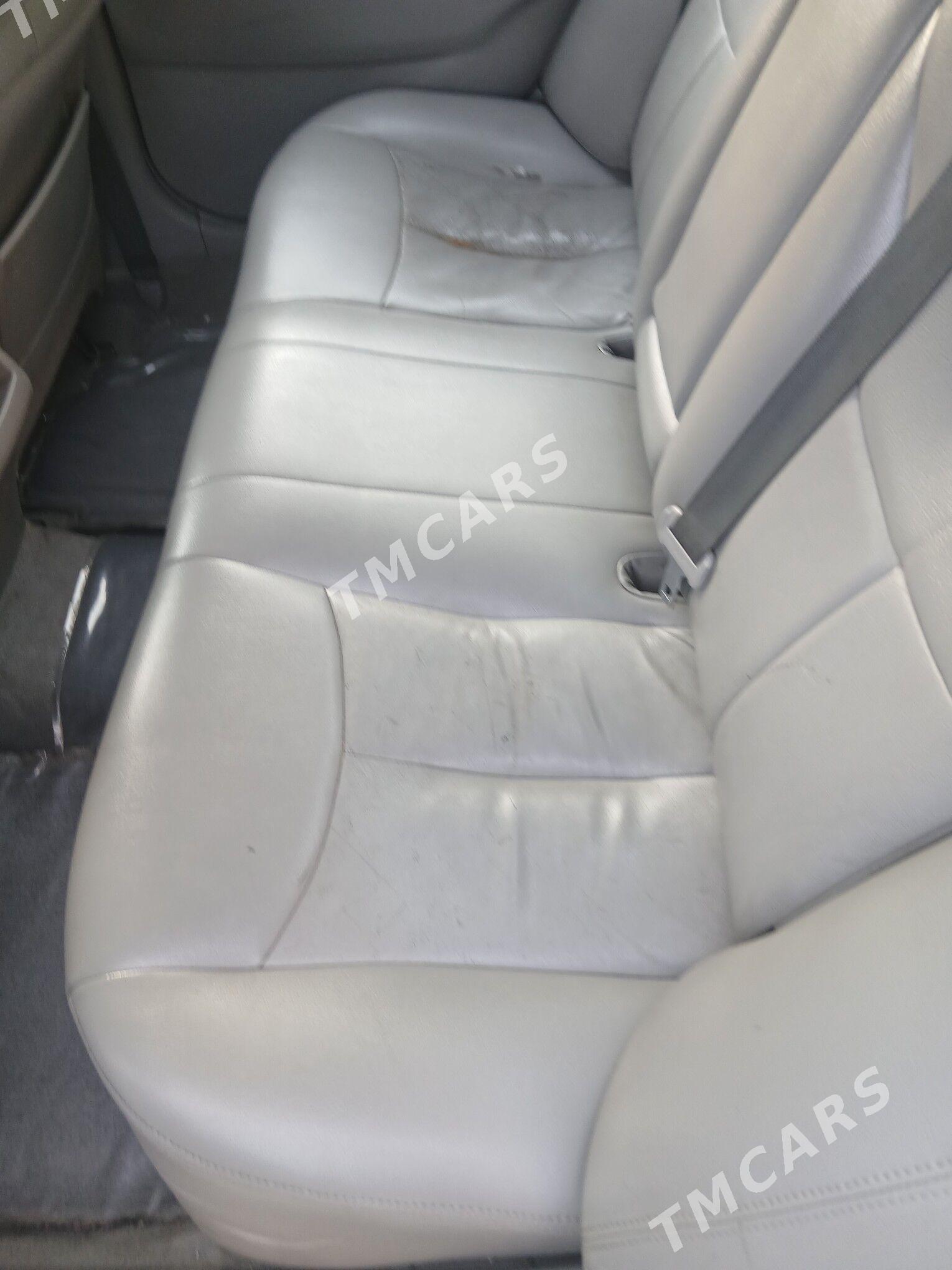 Toyota Camry 2011 - 163 000 TMT - Айтакова (ул. Огузхана) - img 5