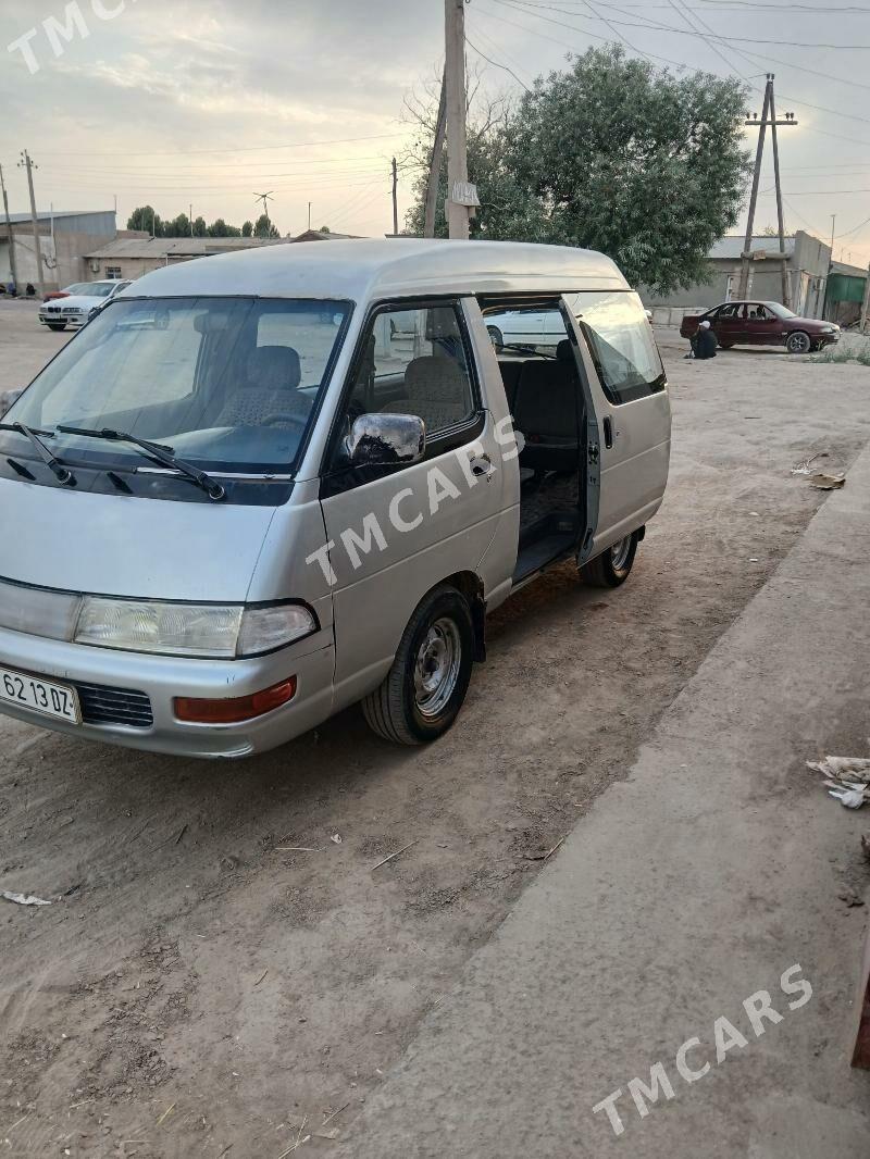 Toyota Town Ace 1992 - 40 000 TMT - Акдепе - img 6