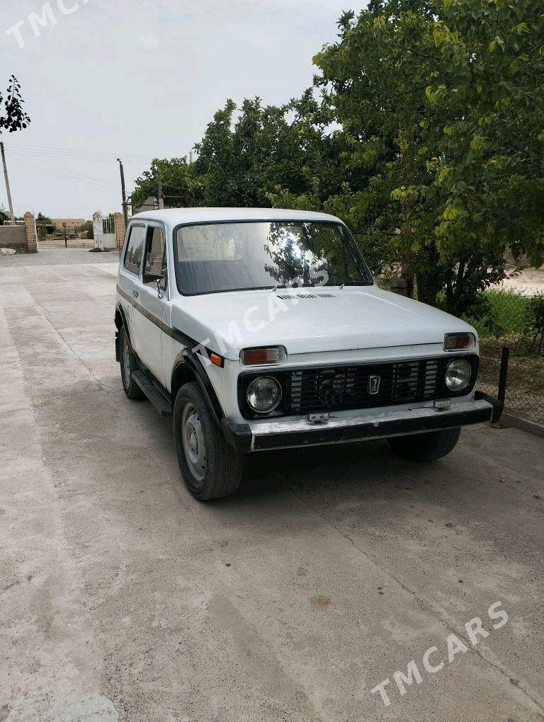 Lada Niva 1985 - 30 000 TMT - Кака - img 4