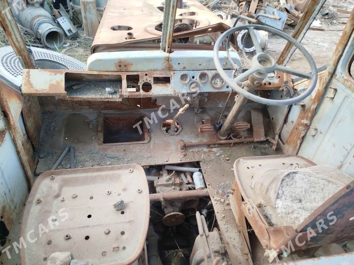 MTZ T-28 1991 - 7 400 TMT - Мары - img 3