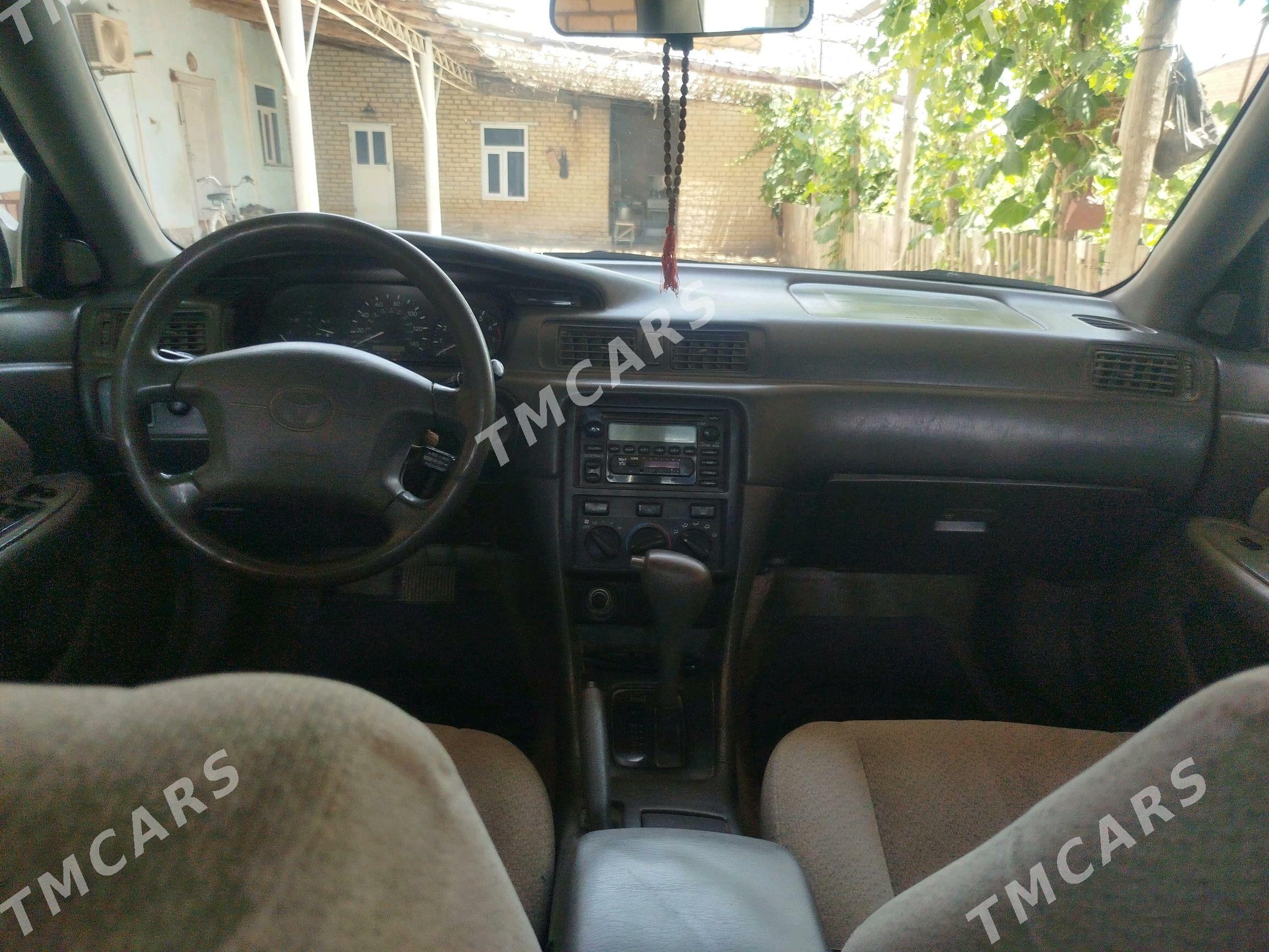 Toyota Camry 1999 - 120 000 TMT - Халач - img 7