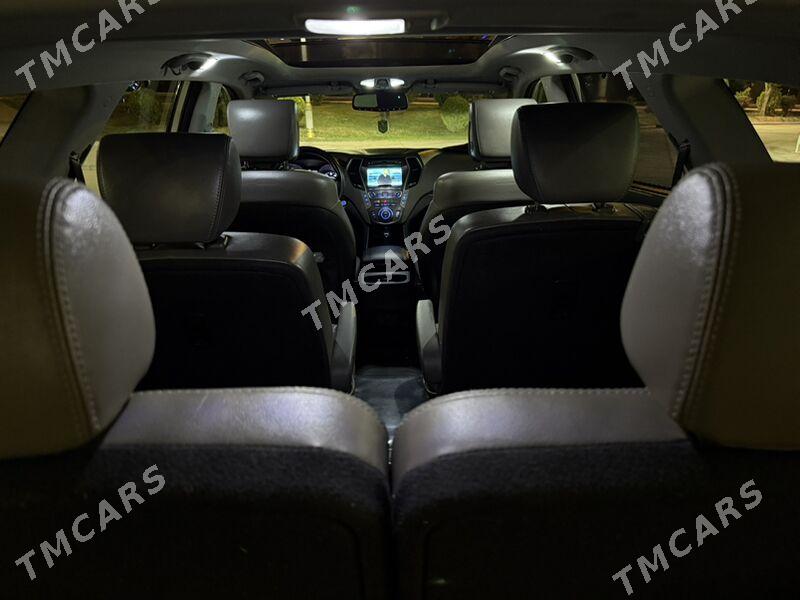 Hyundai Santa Fe 2017 - 286 000 TMT - Aşgabat - img 4