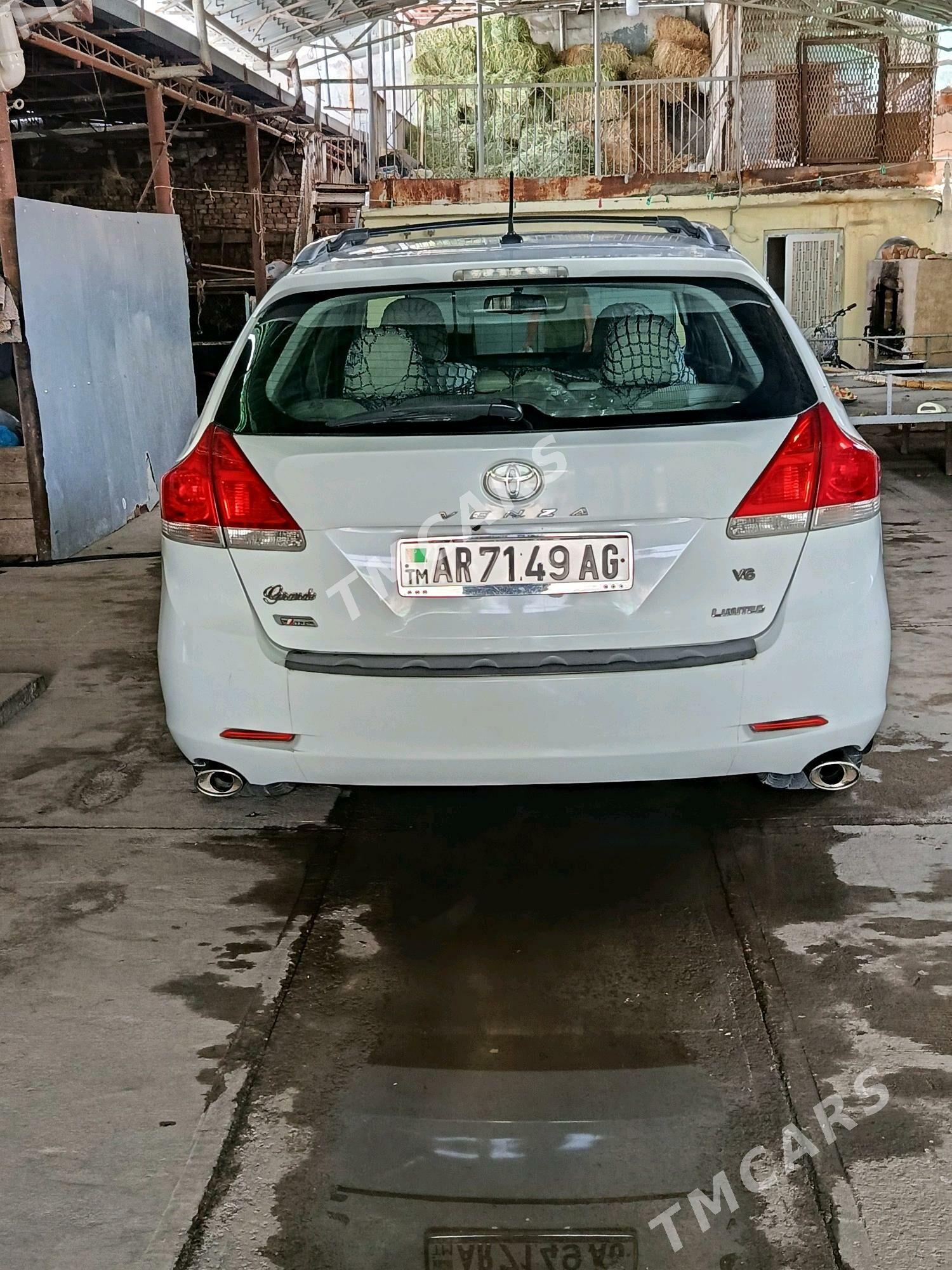 Toyota Venza 2010 - 200 000 TMT - Хитровка - img 3