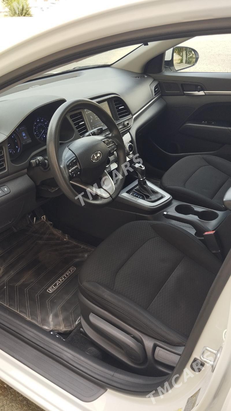 Hyundai Elantra 2019 - 197 000 TMT - Aşgabat - img 4