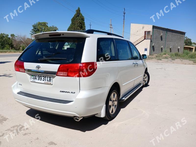 Toyota Sienna 2005 - 235 000 TMT - Халач - img 10