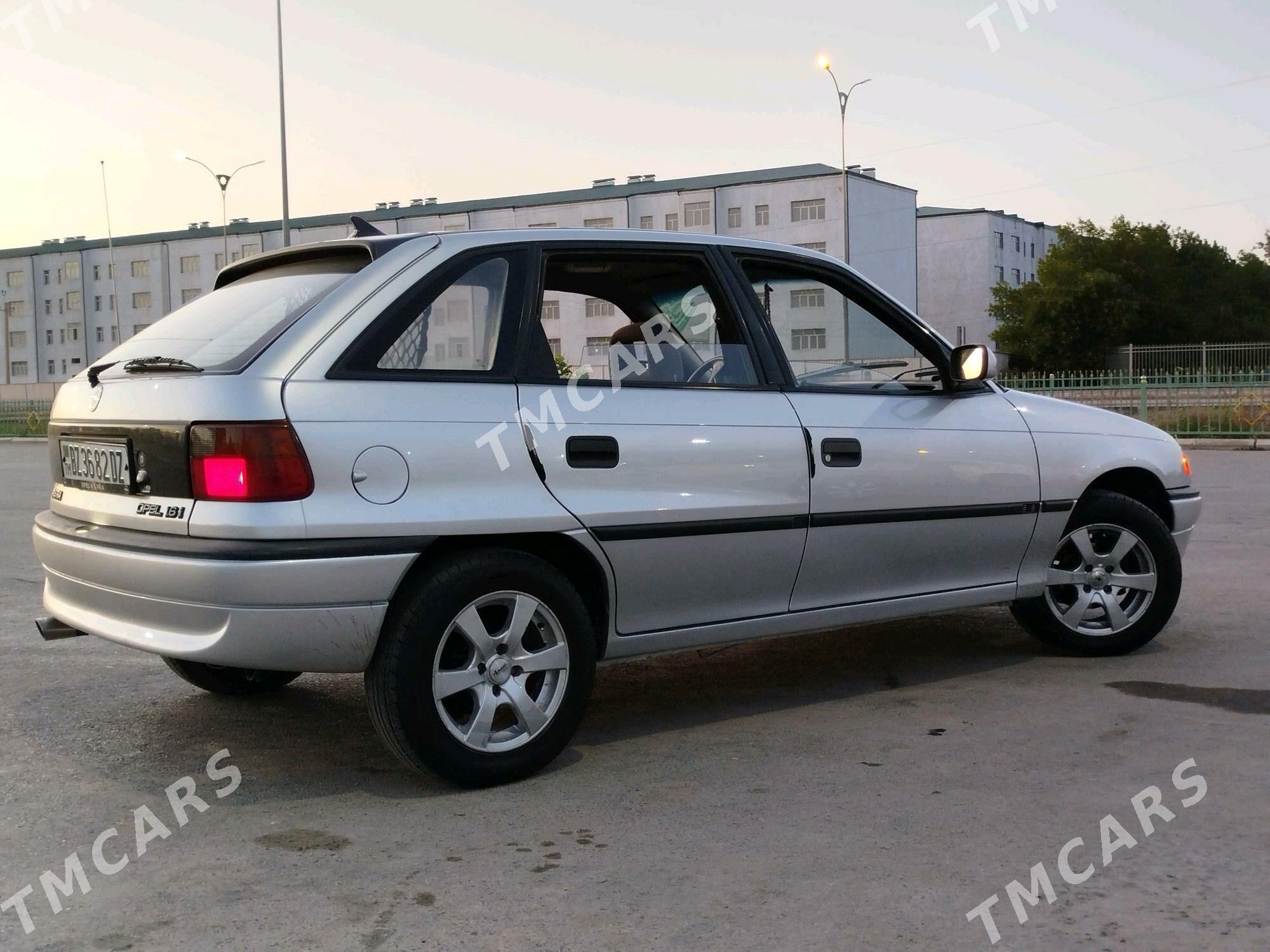 Opel Astra 1995 - 60 000 TMT - Daşoguz - img 4