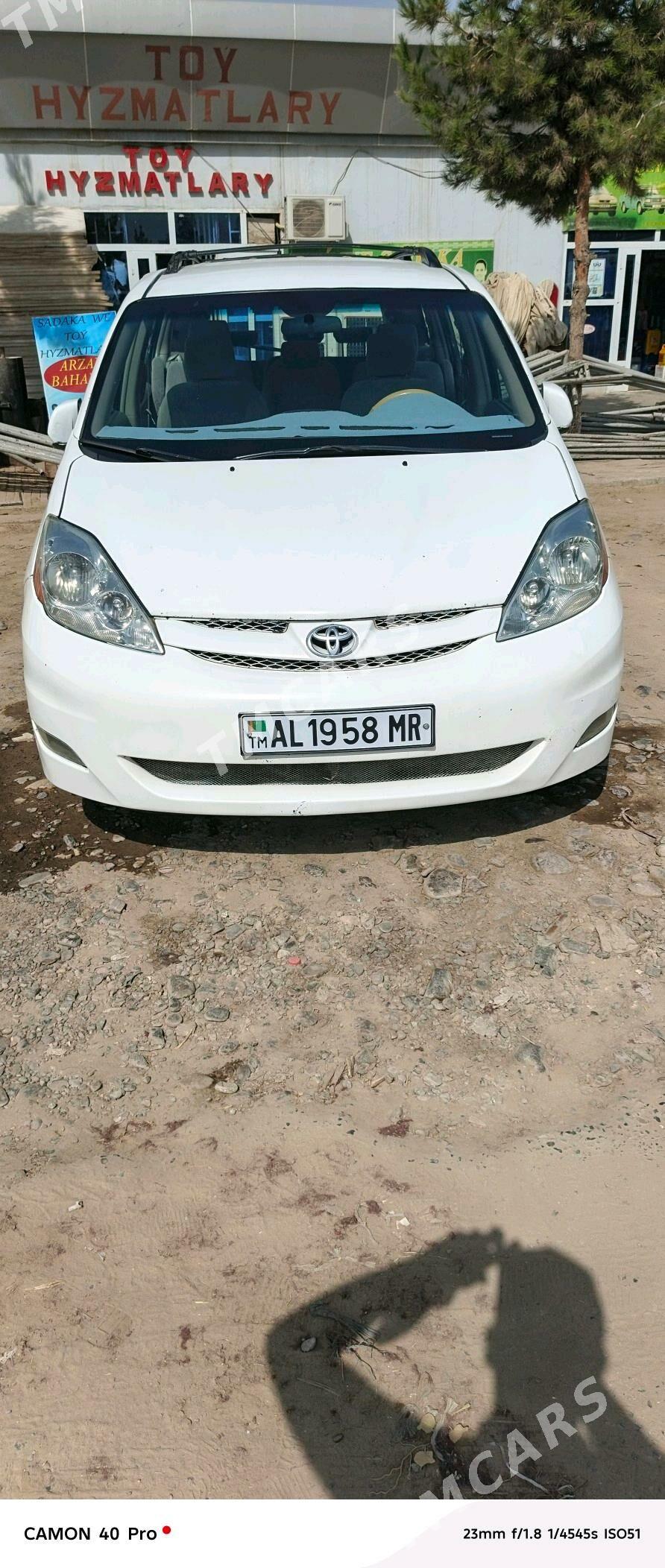 Toyota Sienna 2006 - 175 000 TMT - Sakarçäge - img 5