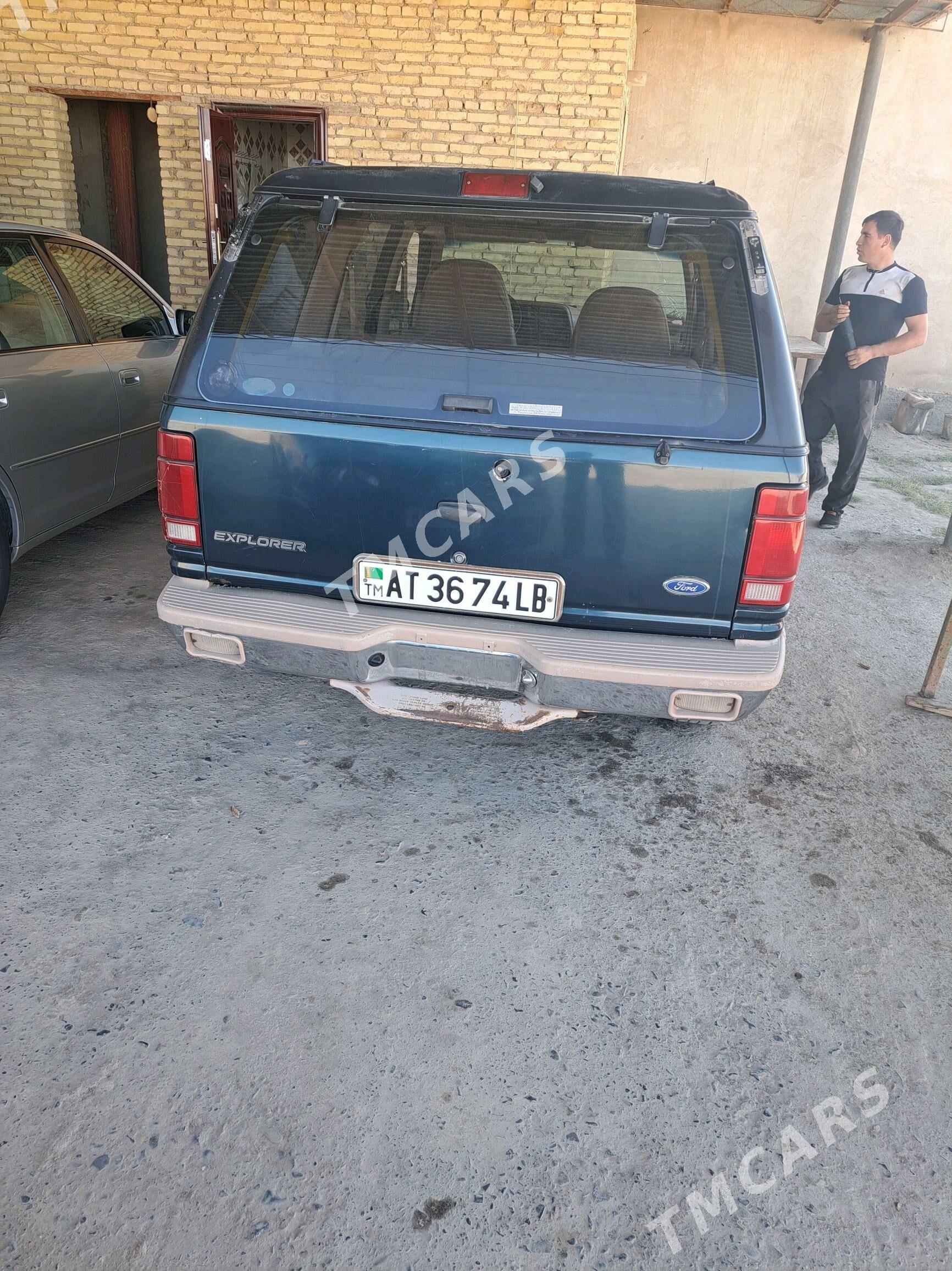 Ford Explorer 1994 - 33 000 TMT - Туркменабат - img 2