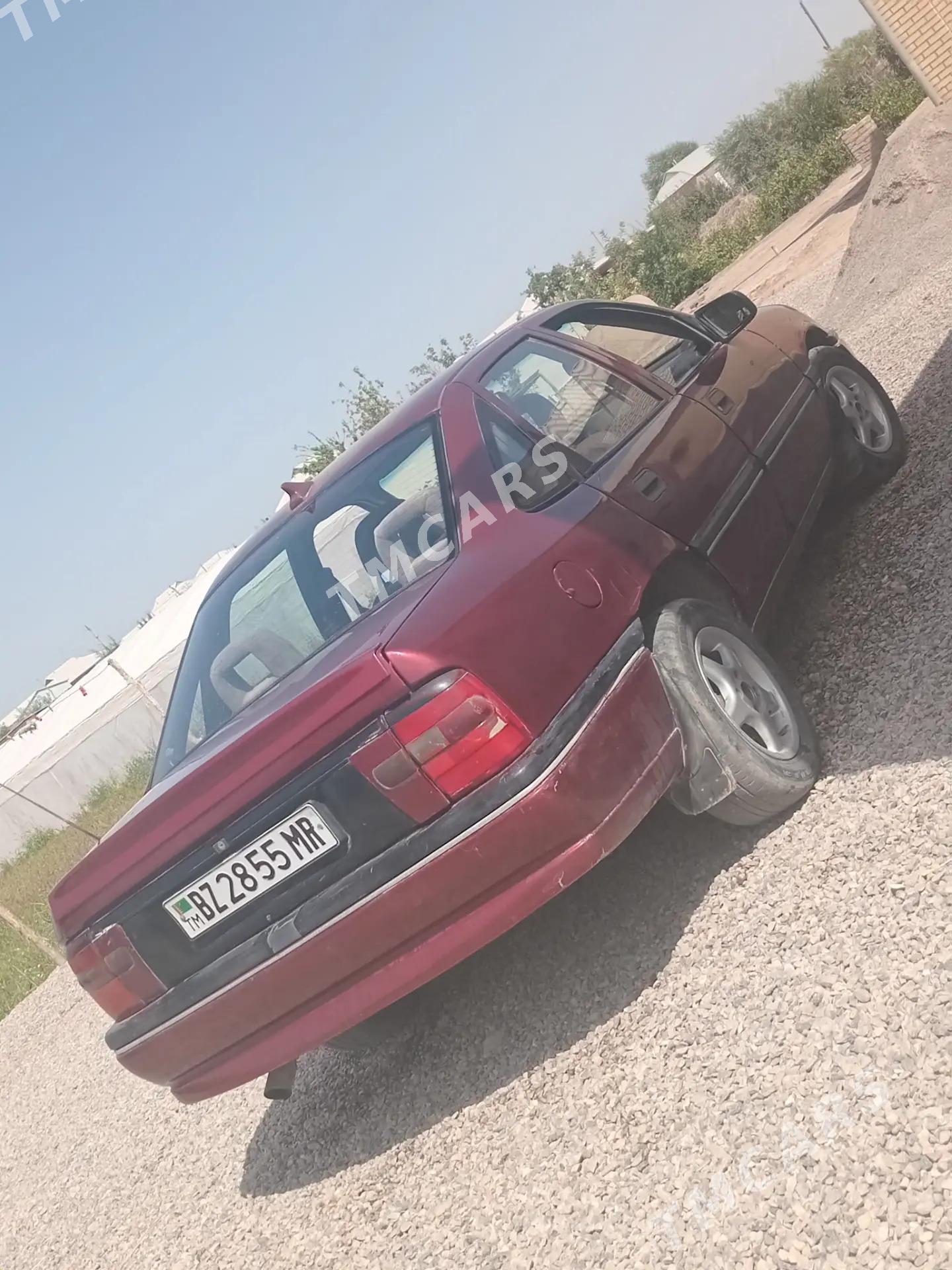 Opel Vectra 1991 - 25 000 TMT - Murgap - img 2