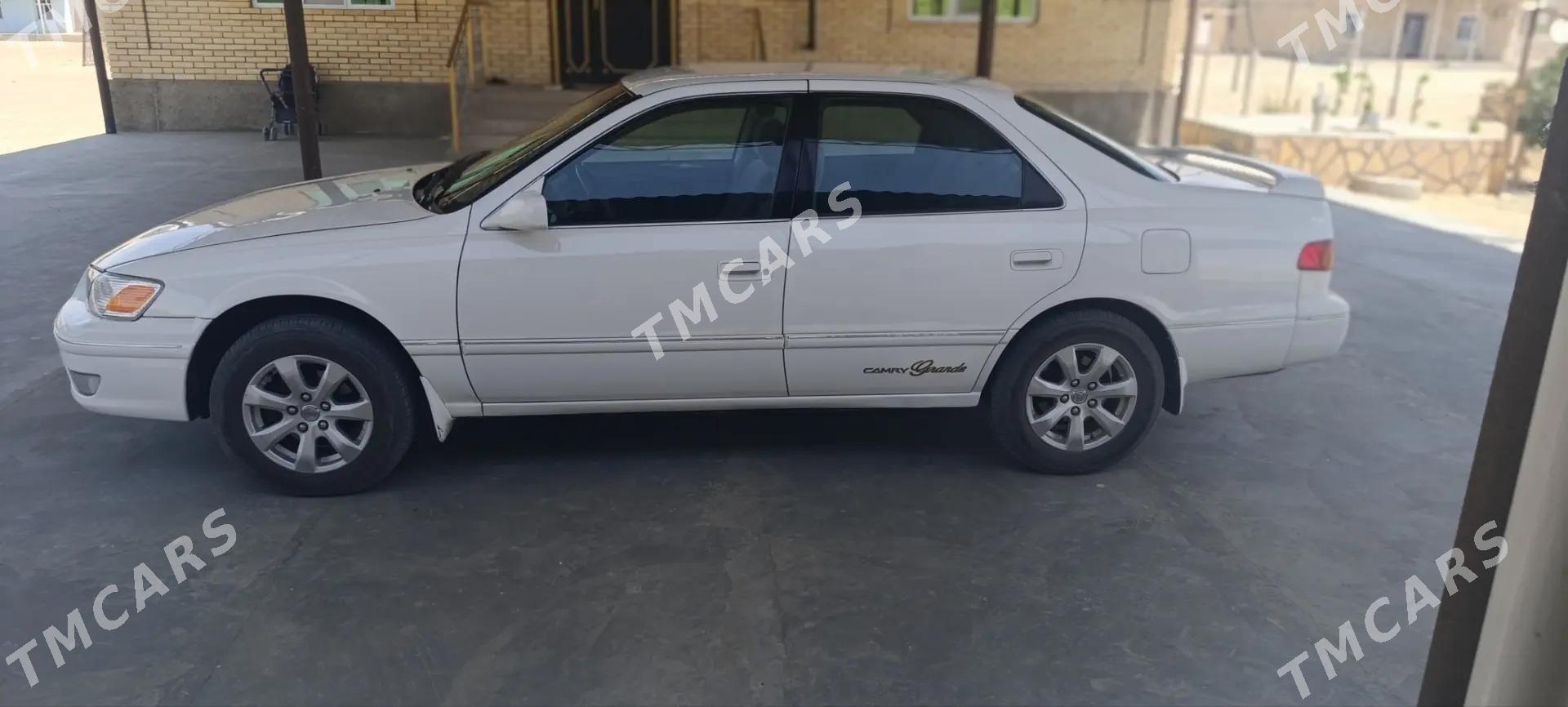 Toyota Camry 2000 - 105 000 TMT - Etrek - img 4