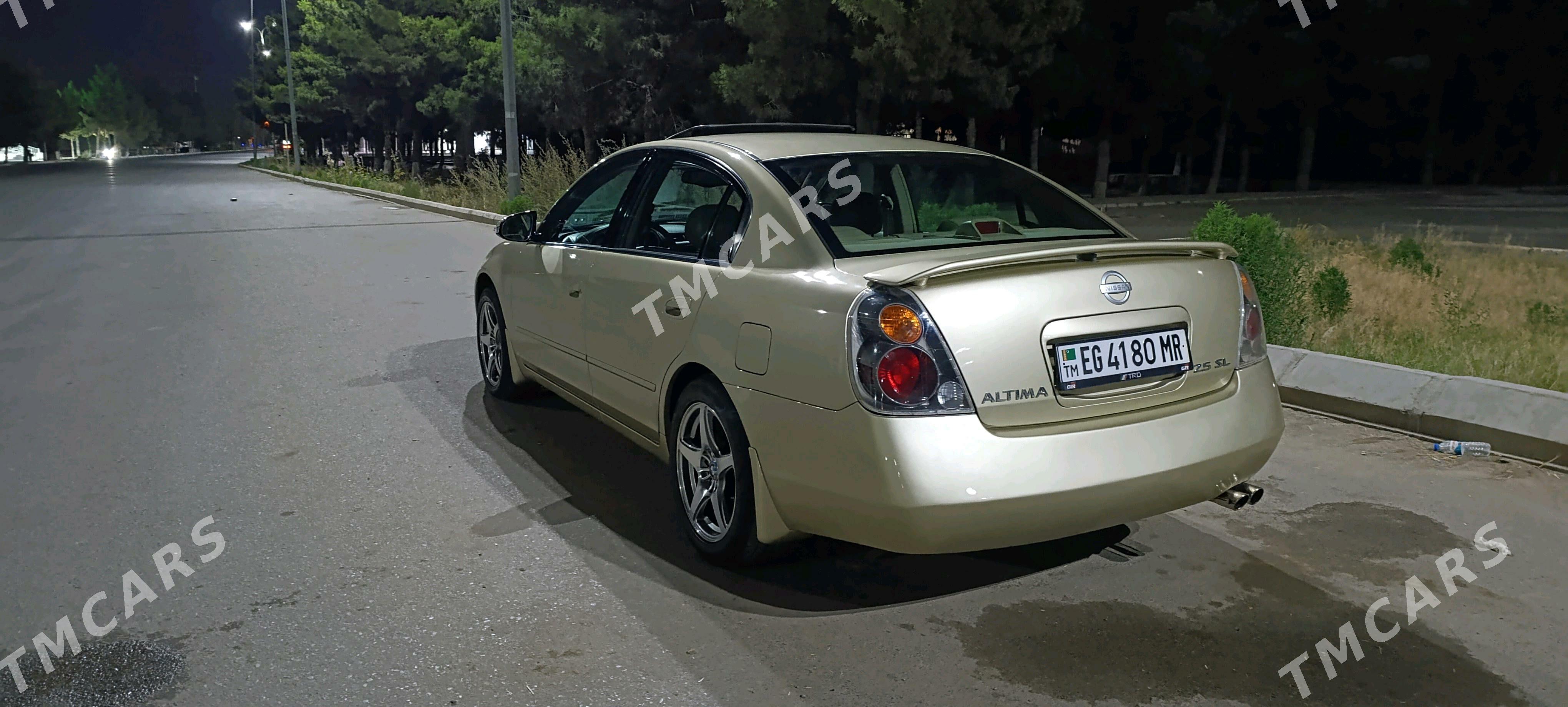Toyota Camry 2004 - 110 000 TMT - Mary - img 9