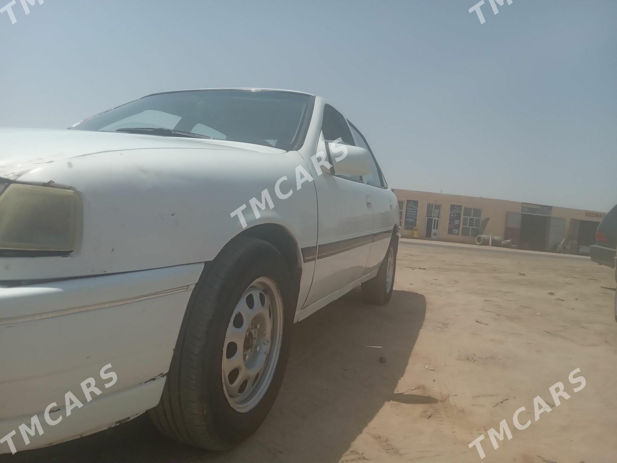 Opel Vectra 1990 - 20 000 TMT - Kerki - img 5