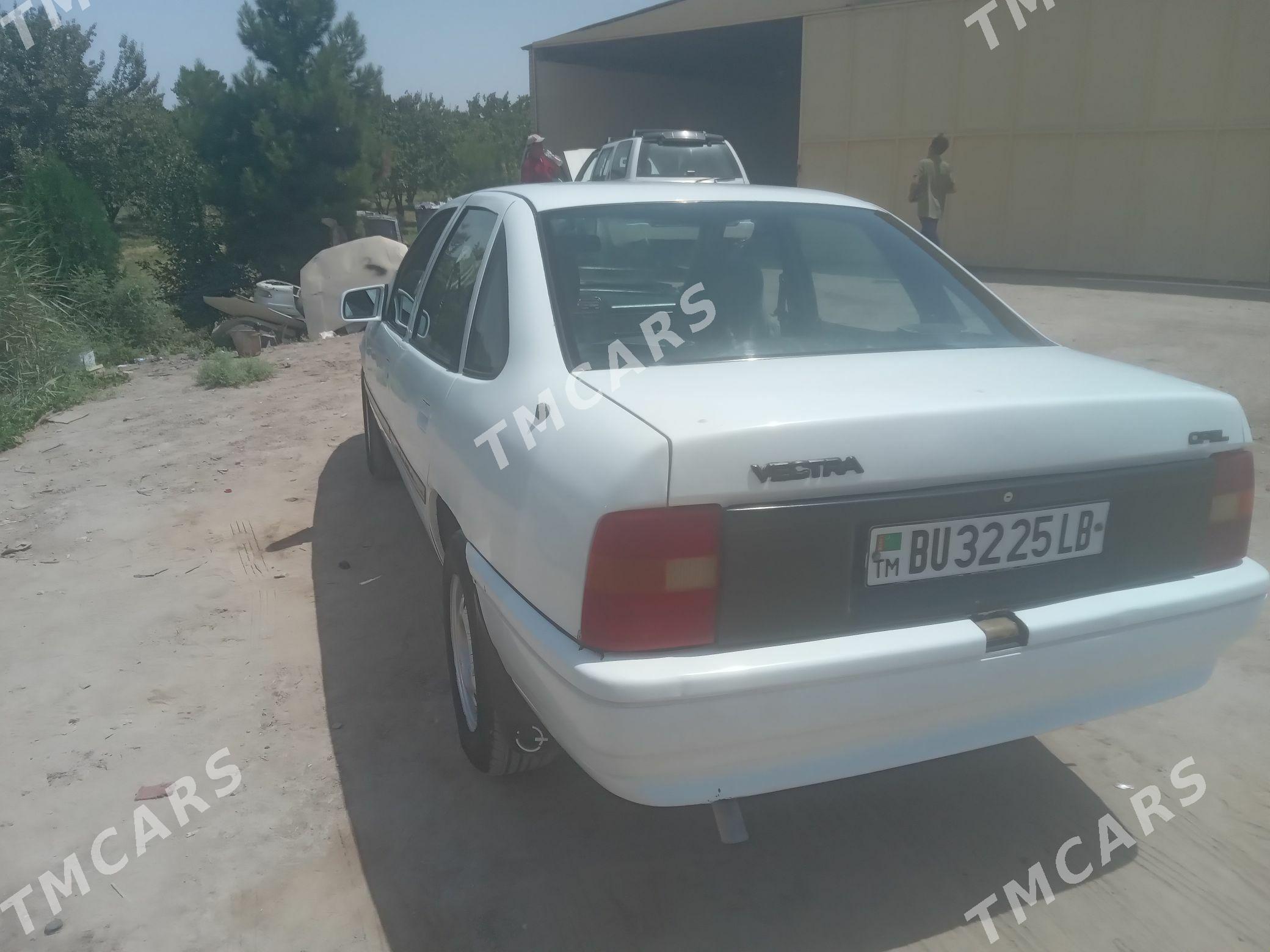 Opel Vectra 1990 - 20 000 TMT - Kerki - img 3