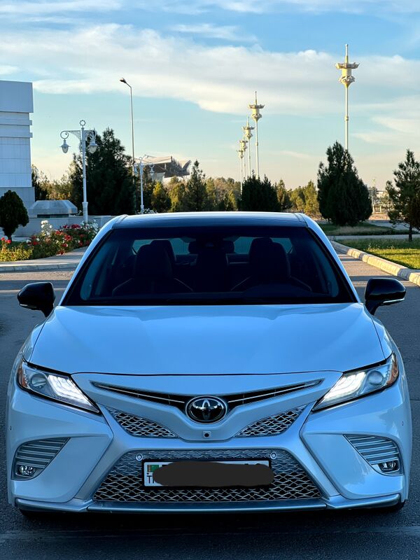 Toyota Camry 2019 - 360 000 TMT - Aşgabat - img 5