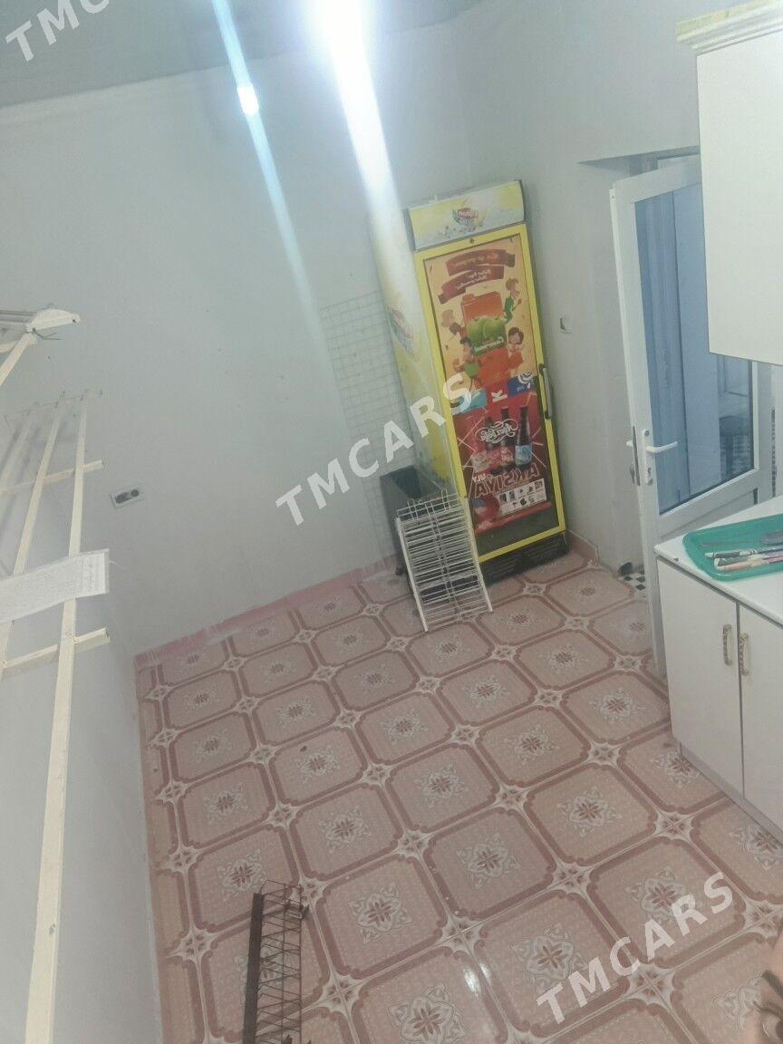magazin metalit köçede ýerleşý - Хитровка - img 2