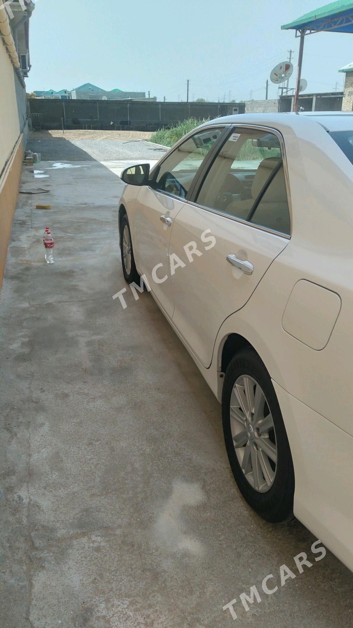 Toyota Camry 2013 - 270 000 TMT - Ашхабад - img 3