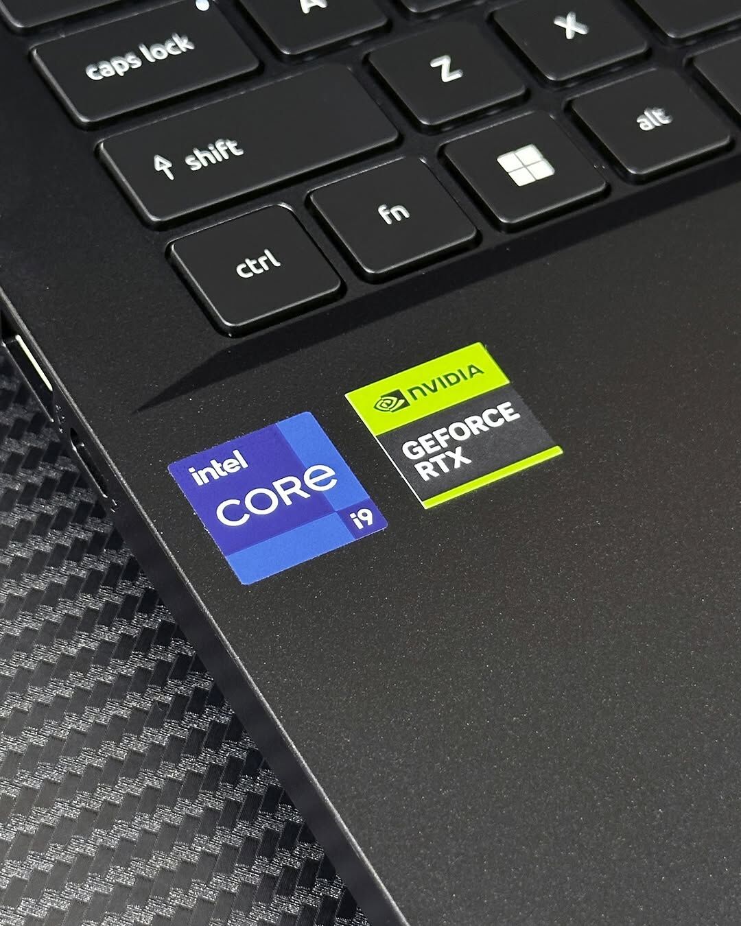 i9-13900H+RTX4050 | 16/512GB - Ашхабад - img 2