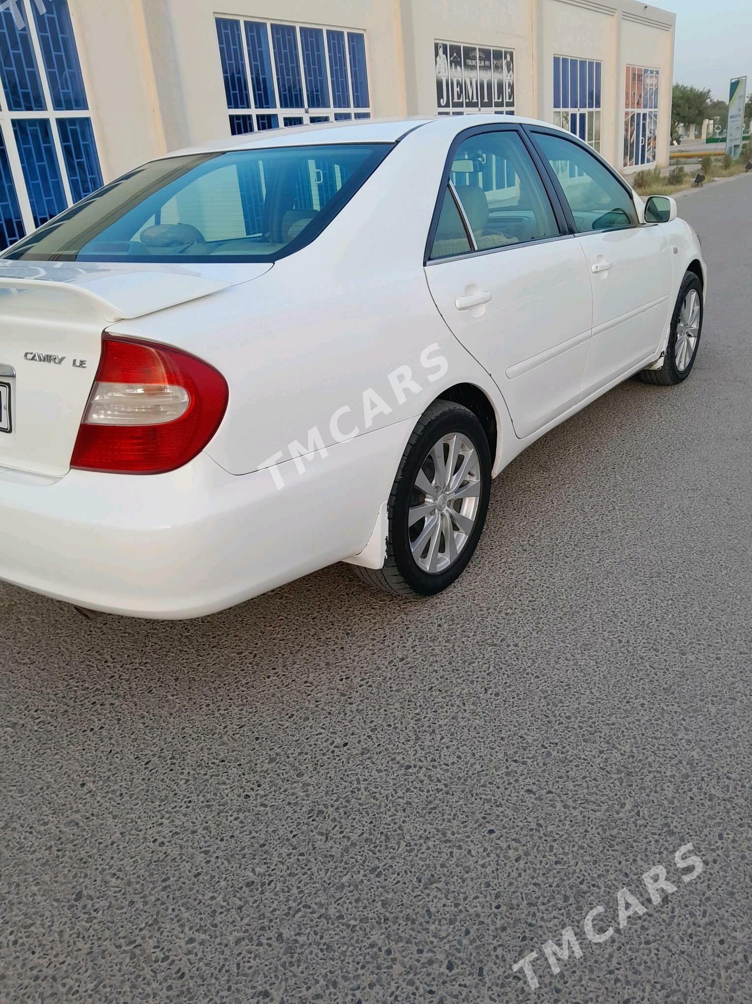 Toyota Camry 2002 - 130 000 TMT - Теджен - img 4
