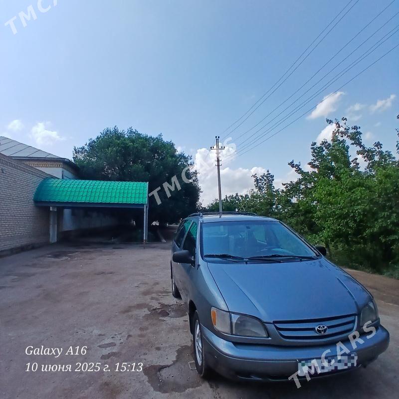 Toyota Sienna 2000 - 126 000 TMT - Gubadag - img 9