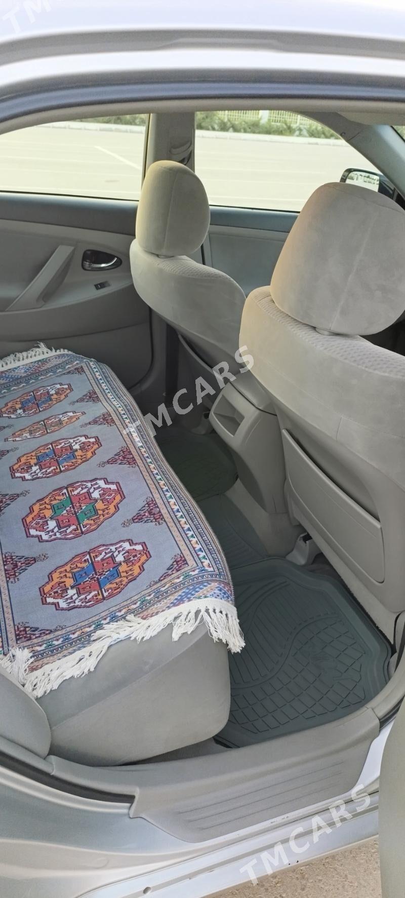 Toyota Camry 2011 - 200 000 TMT - Balkanabat - img 2