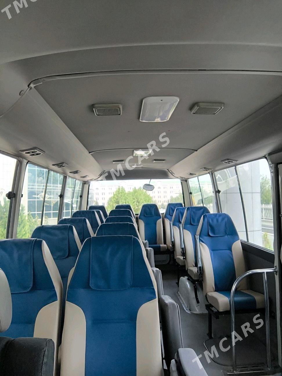 Toyota Coaster 2014 - 530 000 TMT - 30 mkr - img 2