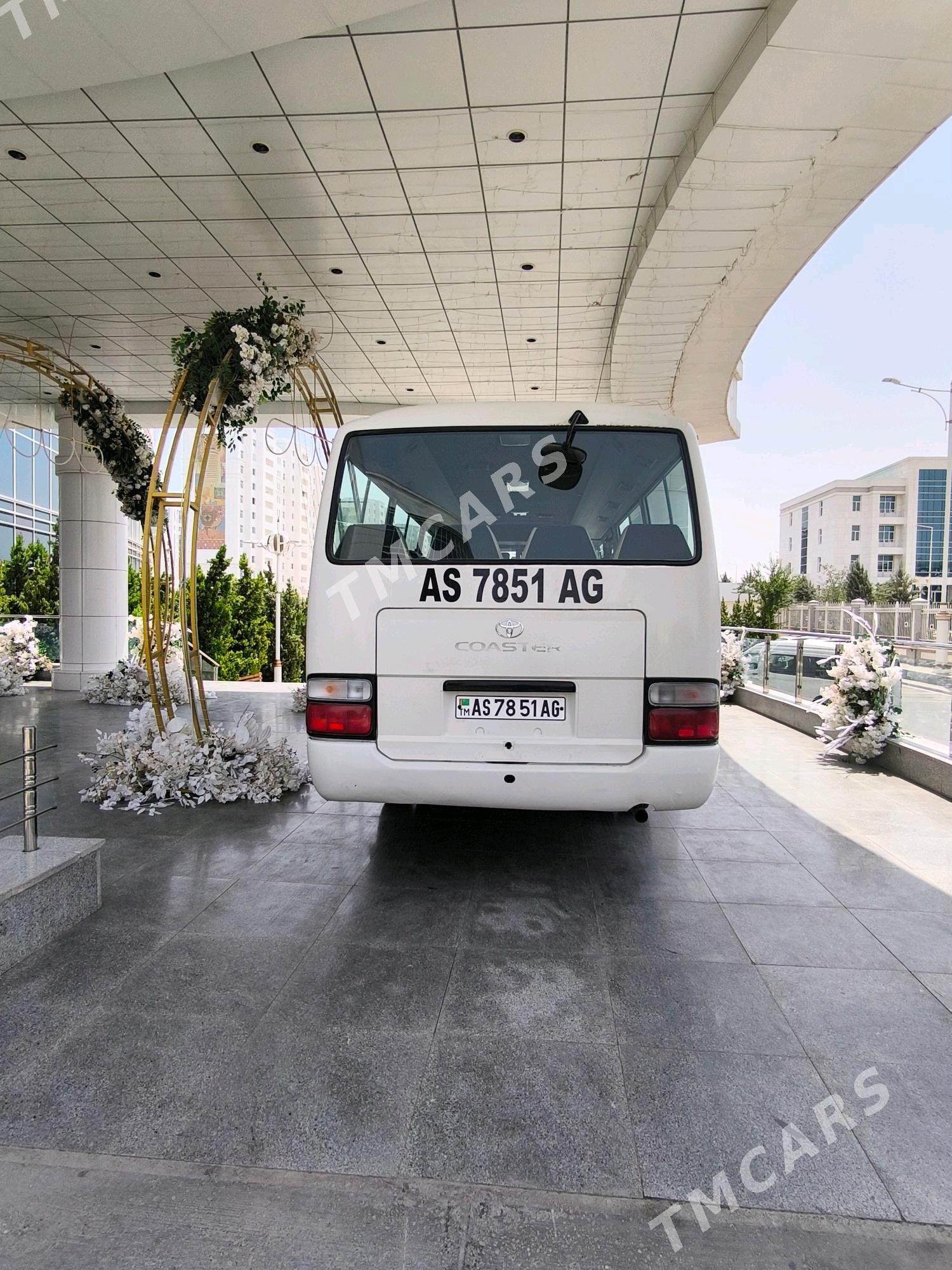 Toyota Coaster 2014 - 530 000 TMT - 30 mkr - img 4