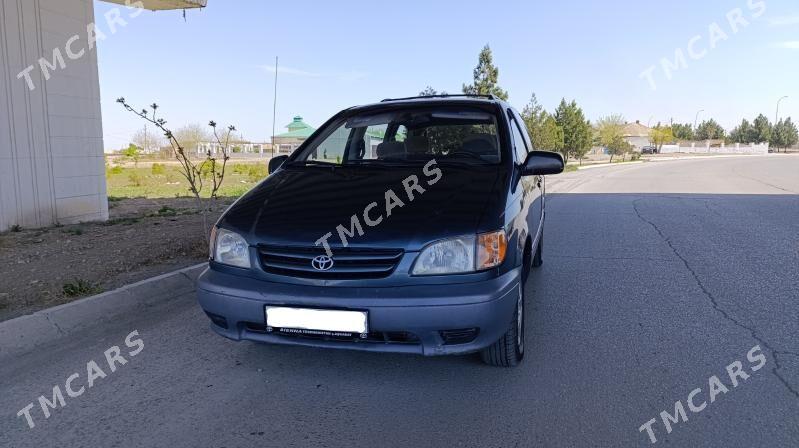Toyota Sienna 2003 - 175 000 TMT - Gyzylarbat - img 2