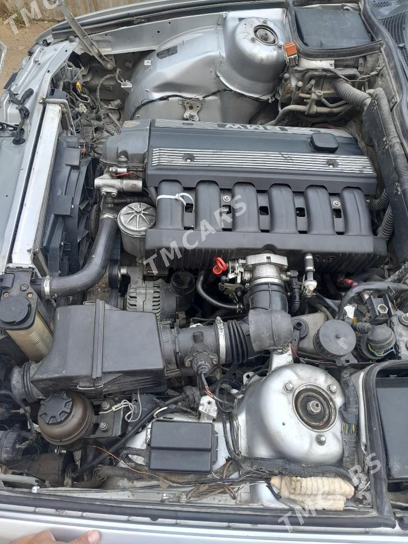 BMW 525 1995 - 50 000 TMT - Мары - img 7