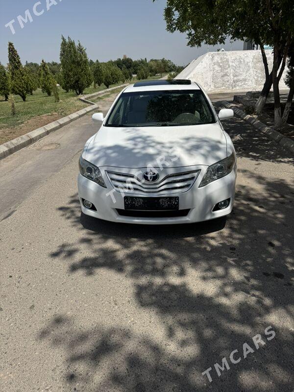 Toyota Camry 2010 - 245 000 TMT - Дашогуз - img 4