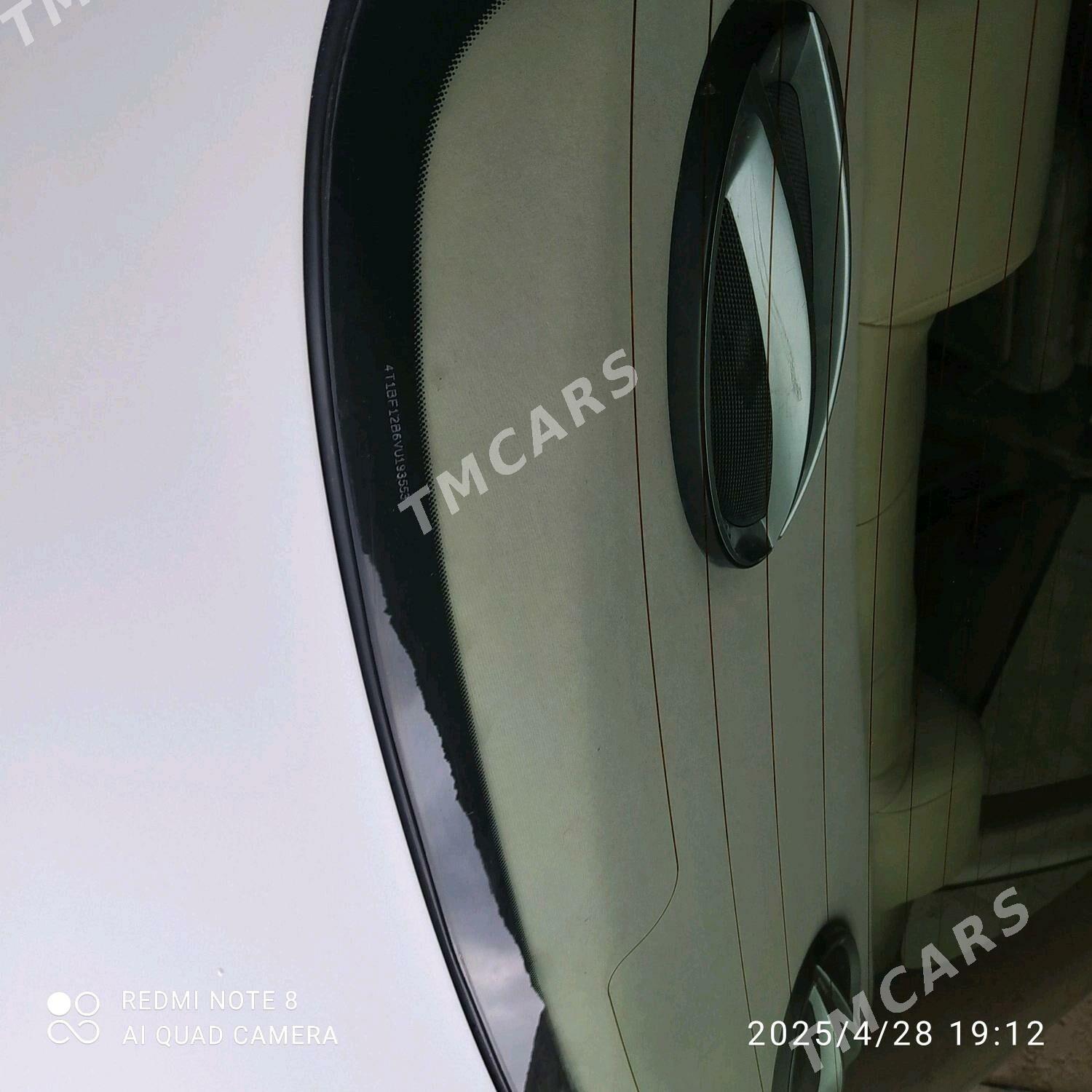 Toyota Avalon 1997 - 115 000 TMT - Gyzylarbat - img 5