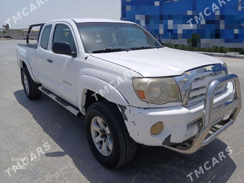 Toyota Tacoma 2010 - 160 000 TMT - Мары - img 4