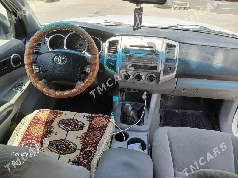 Toyota Tacoma 2010 - 160 000 TMT - Мары - img 2