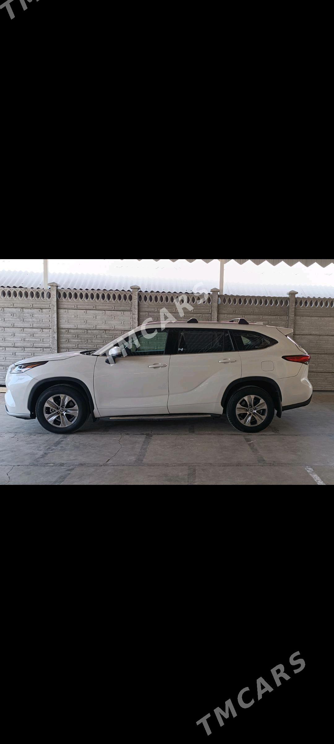 Toyota Highlander 2022 - 490 000 TMT - Векильбазар - img 4